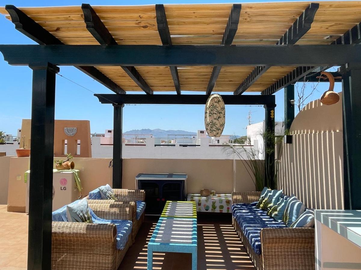Appartamento Atico con piscina privada a 100m del mar Vera Esterno foto